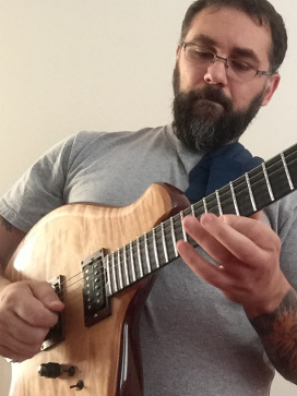 Dan Arcamone playing his Canton Custom Instrument